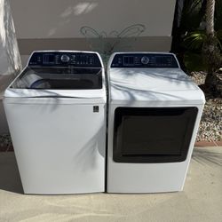GE washer and dryer set ($499 For The Set) Free Delivery Local