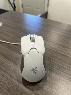 Razer Viper Ultimate Wireless Gaming Mouse w/ RGB Charging Dock