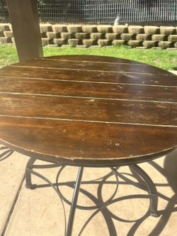 Adjustable Dining Table