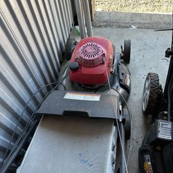 2 Honda Lawn Mowers $300 