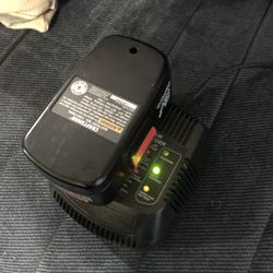 Cordless Drill Charging Bank And Accompanying Battery - Craftsman 