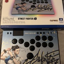 Razer Kitsune Arcade Stick Street Fighter 6 edition 