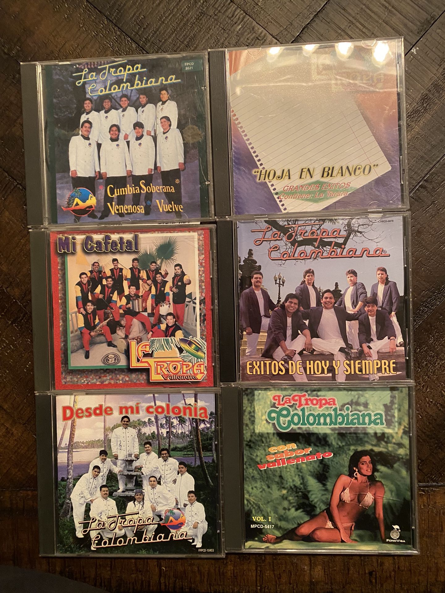 La Tropa Colombiana CD Lot