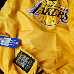 Lakers Puffer Jacket 