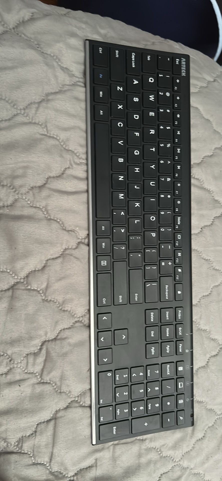 Bluetooth Keyboard 
