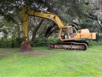 John Deere excavator