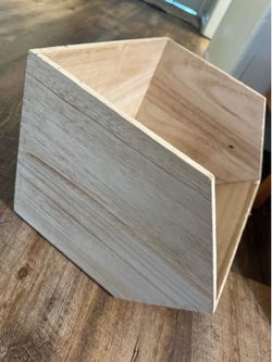 Pillow fort storage bins