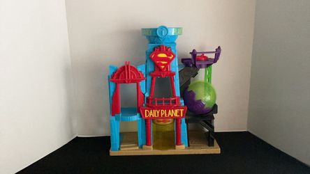 Imaginext Daily Planet Superman Playset