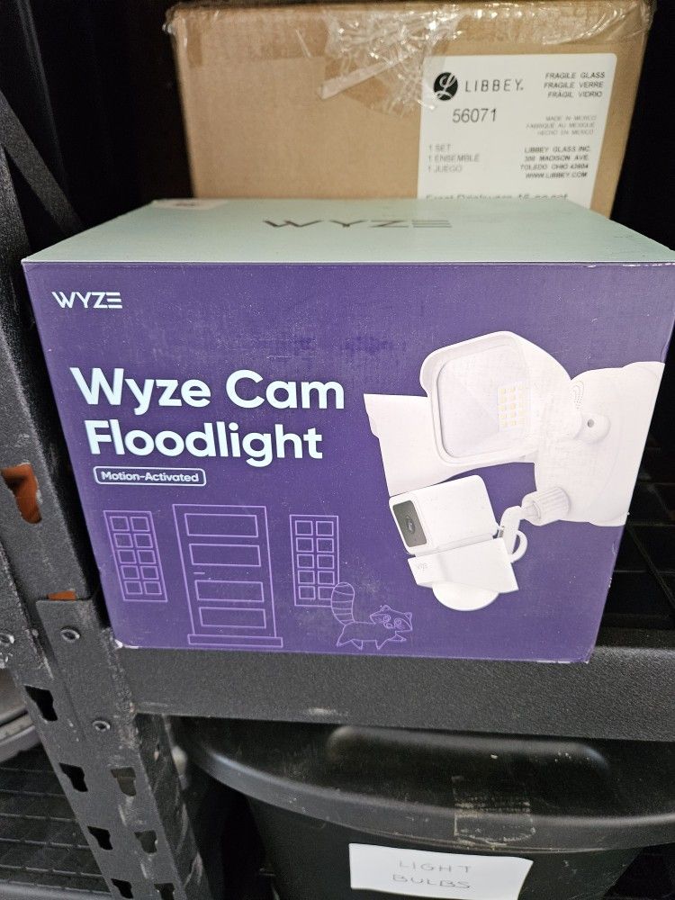 2 Wyze Floodight Cameras