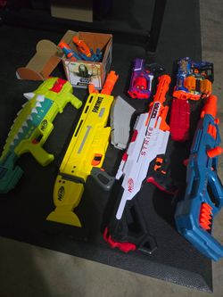 Nerf Guns