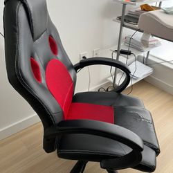 Desk/gaming Chair 