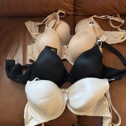 4 Body By Victoria Full Coverage Bras (new w/tags) 36C