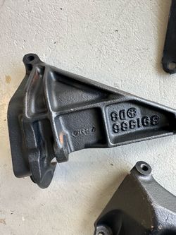 Olds Cutlass AC compressor brackets