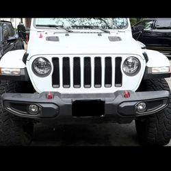 2021 Jeep Wrangler Rubicon OEM Front Bumper – Like New