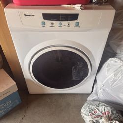 Magic Chef Electric Dryer 