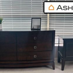 Beautiful! Ashley Furniture Dresser & 1 Nightstand Set