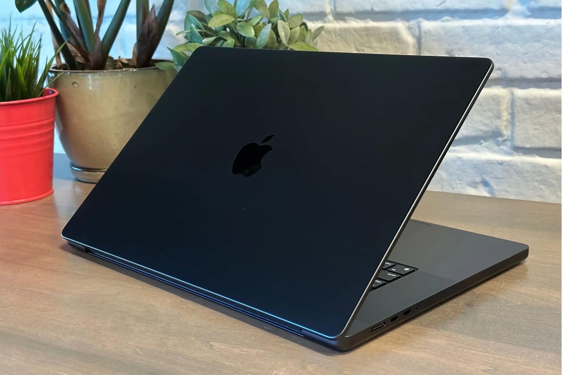 2024: MacBook Air