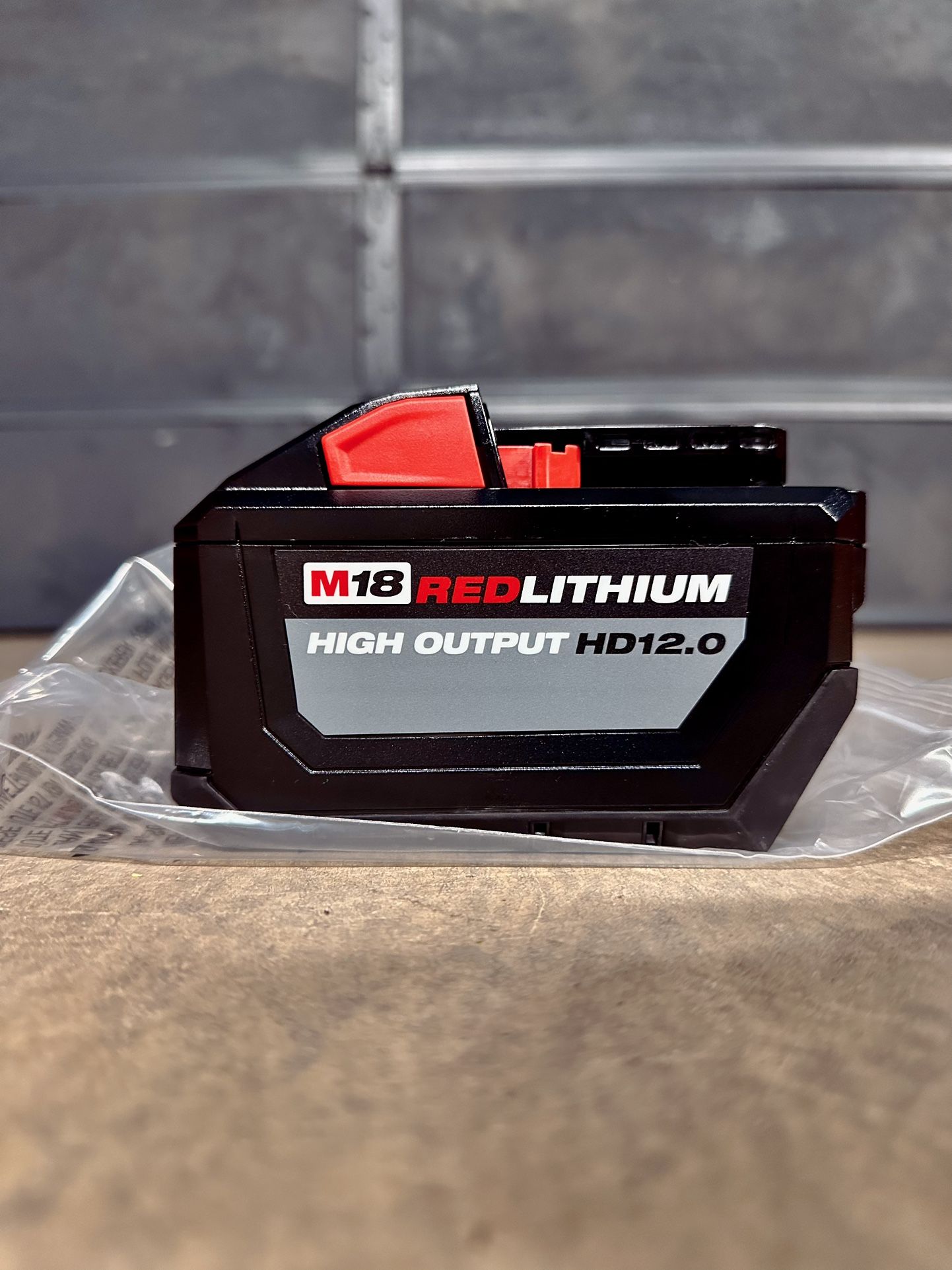 Milwaukee M18 HIGH OUTPUT 12.0 Battery