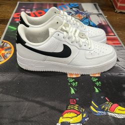 nike air force 1 '07 low white black