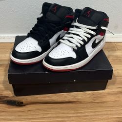 Jordan 1 Red Black White