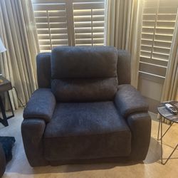 Vaughn Recliner, Charcoal
