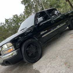 Gmc Sierra                      Silverado/Tahoe/Yukon/1500/Chevy/Trade