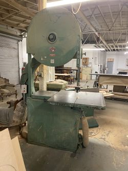 Moak Vertical Band Saw