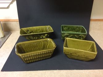 4 VINTAGE ANTIQUE BRUSH McCOY GREEN CACTUS PLANTERS