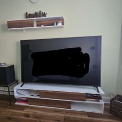 LG 85 Inch SMART TV