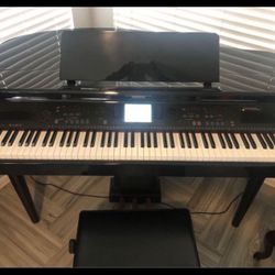 Yamaha Baby Grand Piano.  OBO