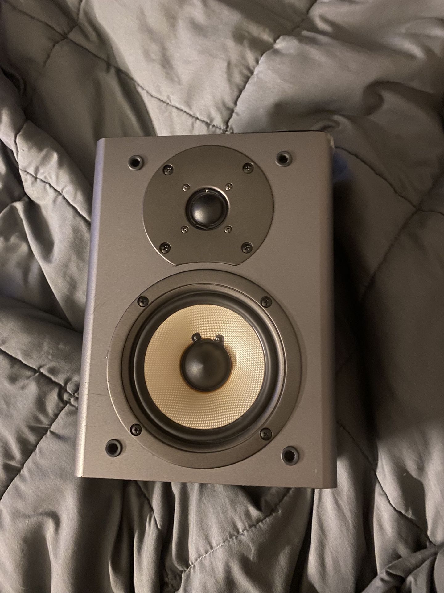 Onkyo Left surround sound speaker