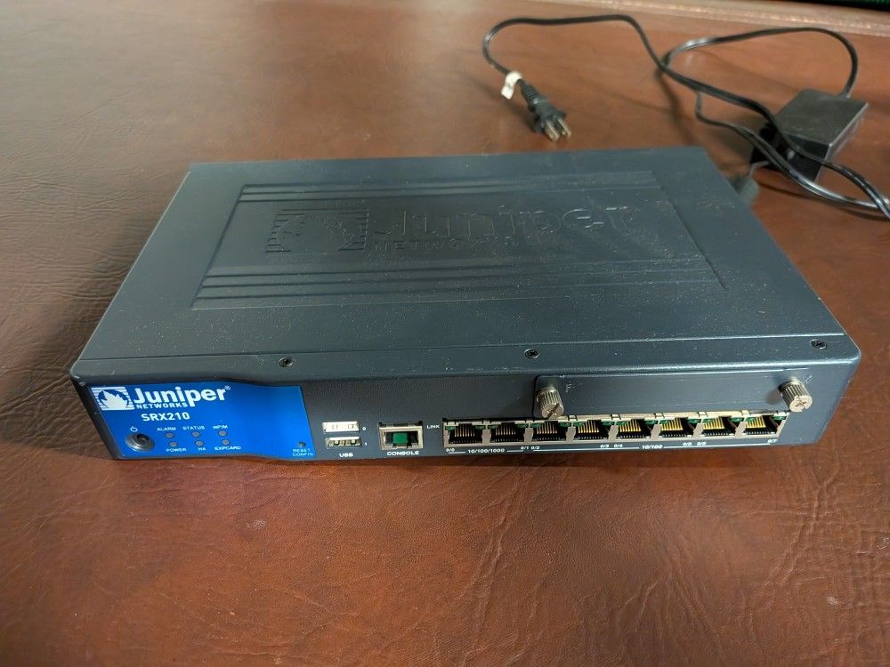 Juniper SRX210