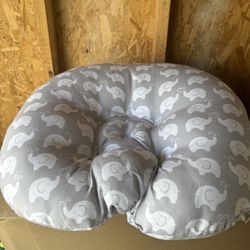 Baby Pillow - Brand: Boppy