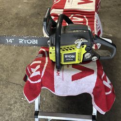 14 inch chainsaw excellent condition