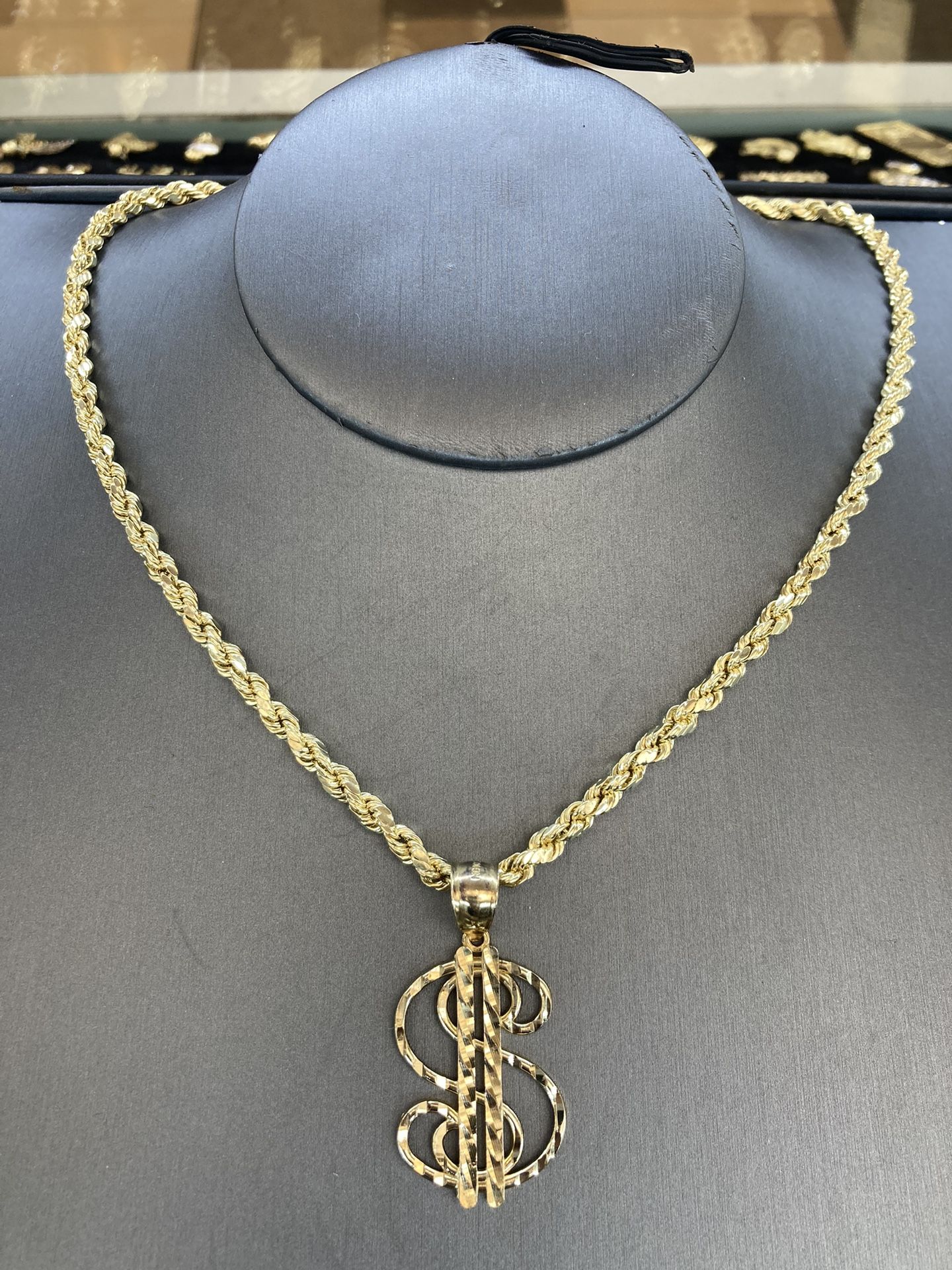 10kt Real Gold Chain (18 Inch,04mm)10kt Real Gold Pendant 