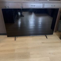 Hisense 75 inch Class 4K UHD LED LCD Roku Smart TV HDR R6 Series