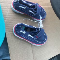 Tennis Náutica Bran New, Blue, Size  6 USA 