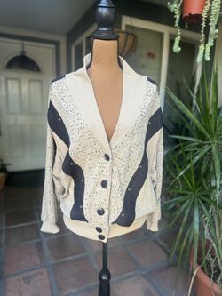 Vintage Bonnie and Billy Beige and Black Women's Sweater 