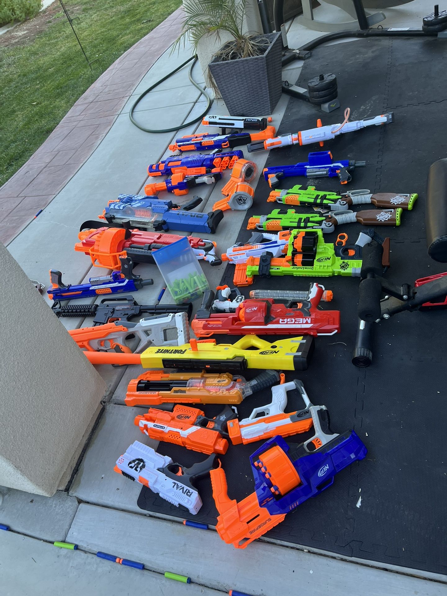 A Lot Of Nerf Guns