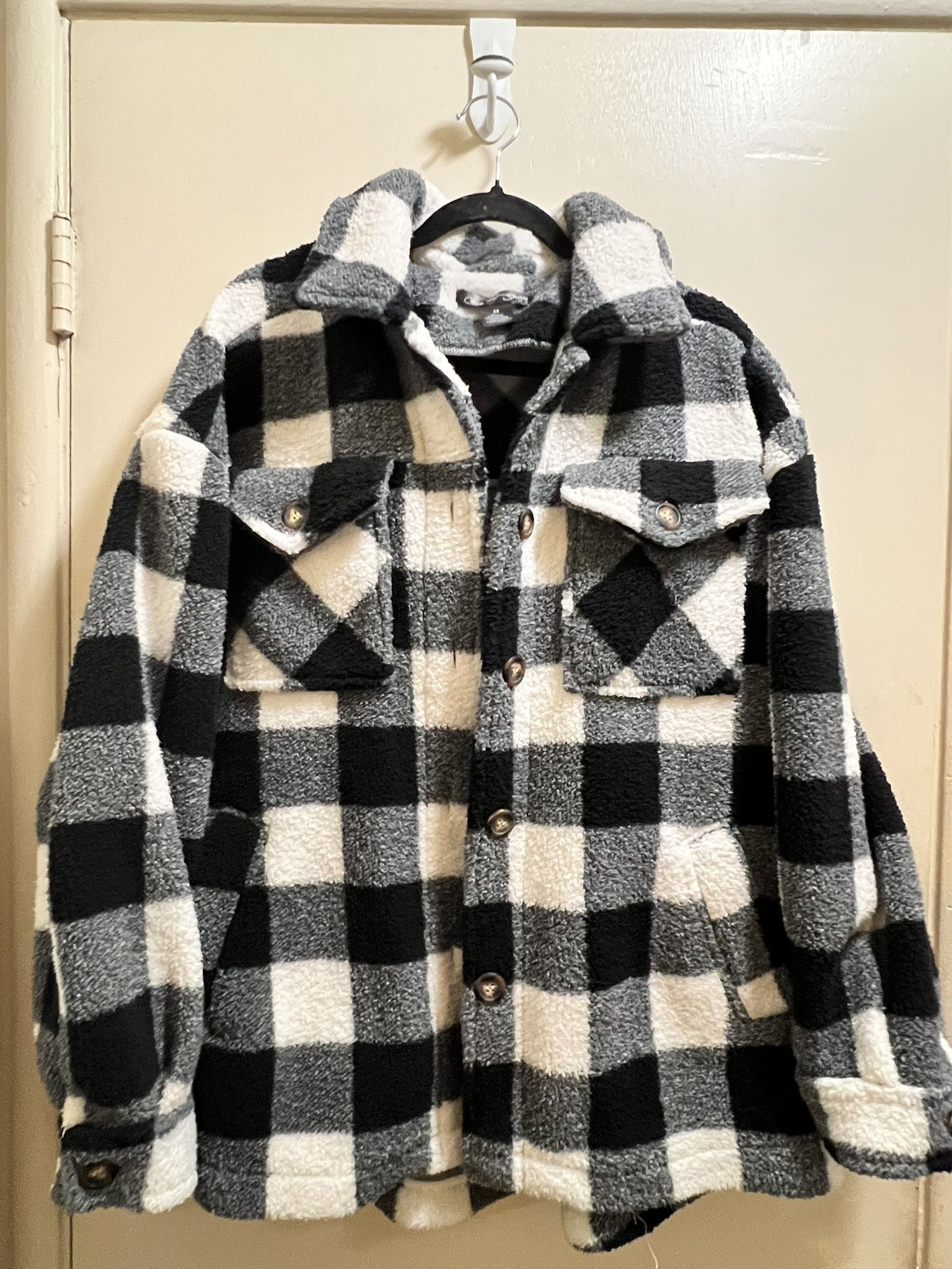 Women’s Jacket Size 2x New Without Tags