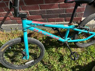 GT Mach One BMX Bike