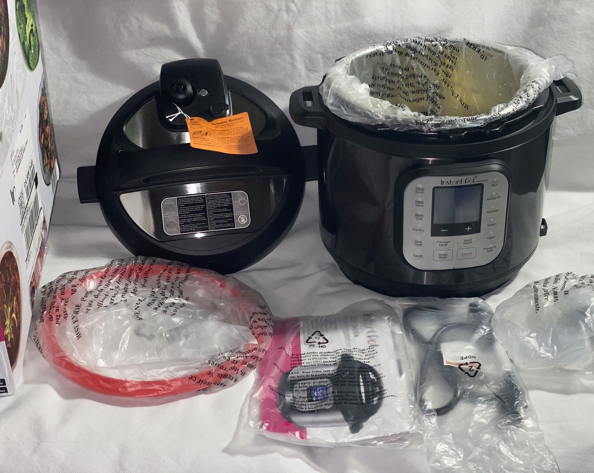 Black Instant Pot Duo 6qt New