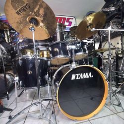 Tama Complete Drum Set  !! $450 or best offer !!!