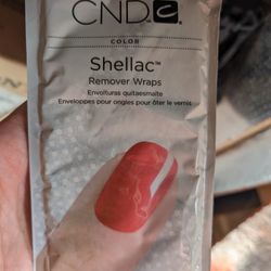 CND shellac remover wraps