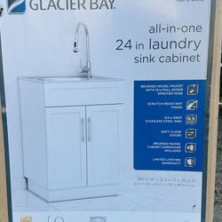 GLACIER BAY 24 In LAUNDRY SINK CABINET