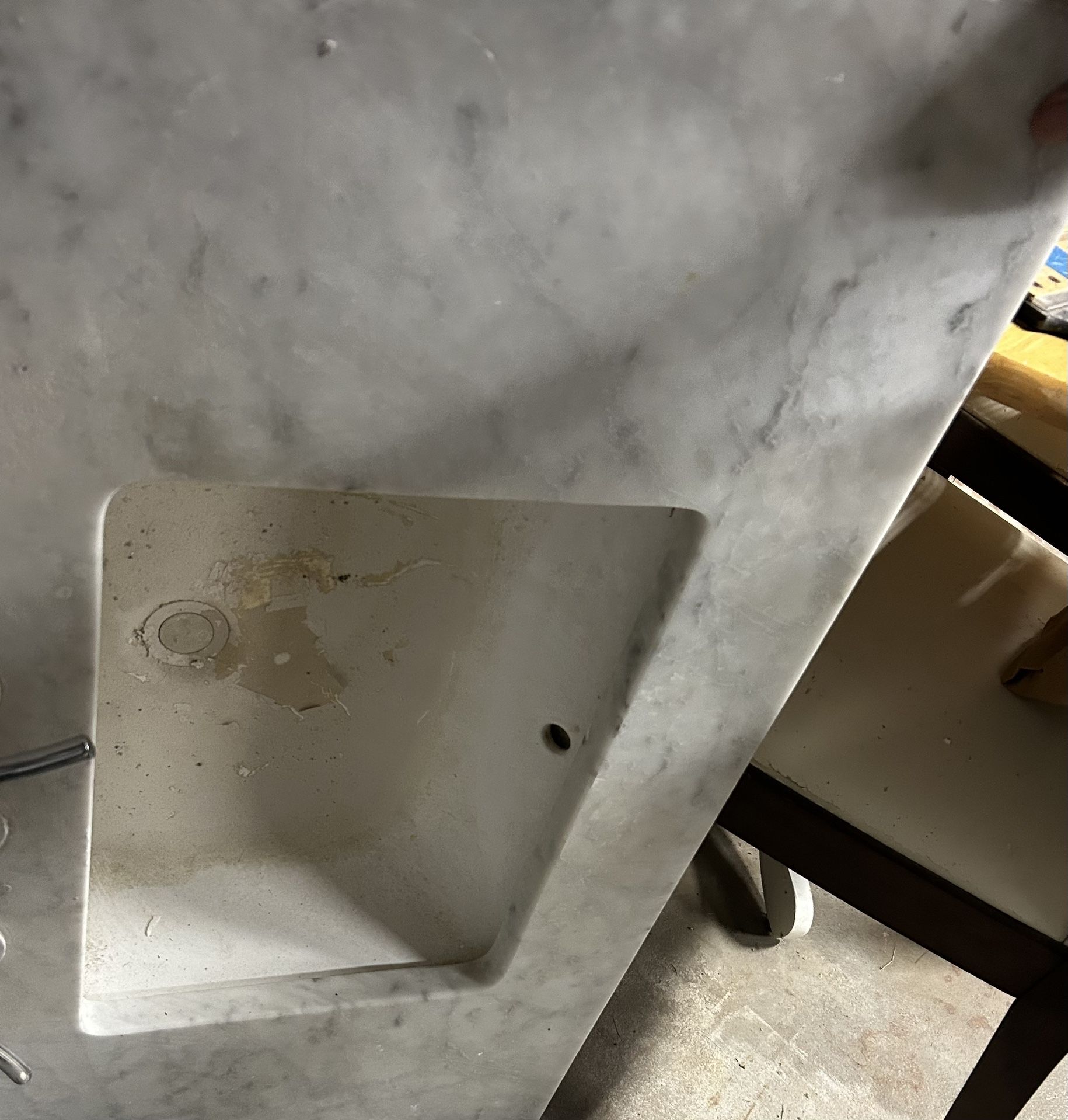 Vanity top quartz
