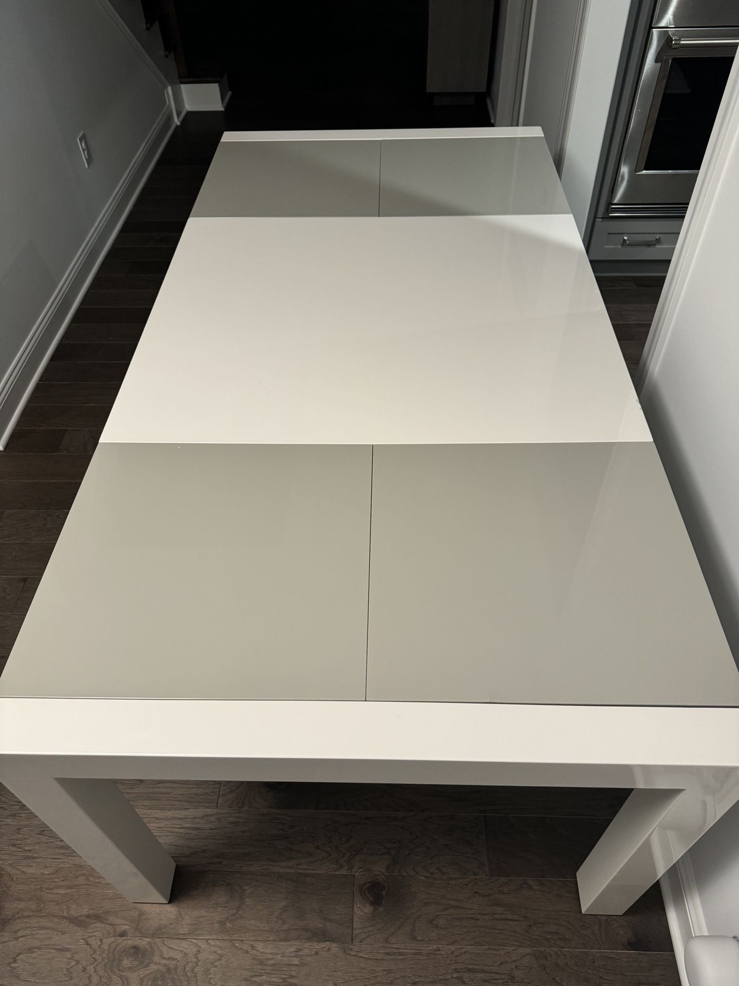 Modern Expandable Kitchen/Dining Table