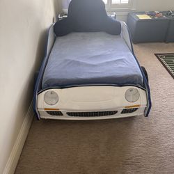 Twin Police Car Bed in Excellent Condition
