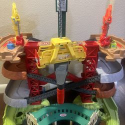 Thomas & Friends Toy Track Set and Trains