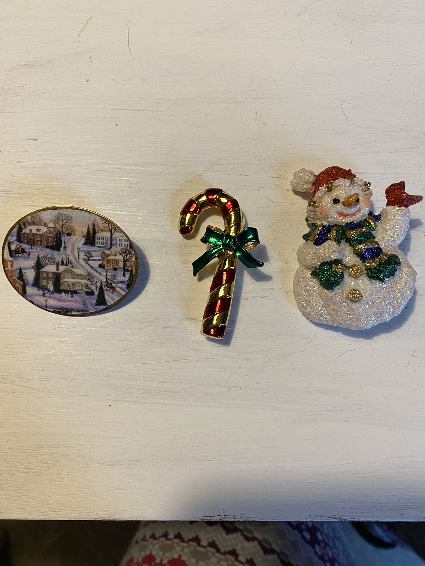 Holiday Pins